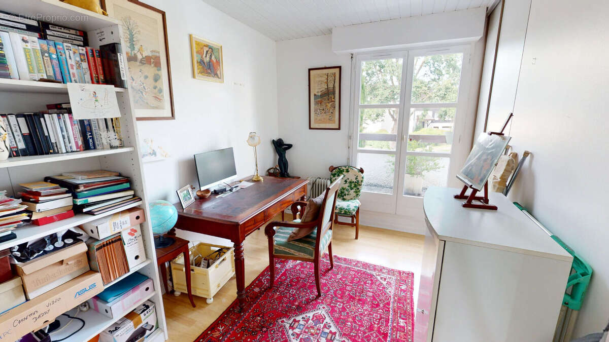 Appartement à GIF-SUR-YVETTE