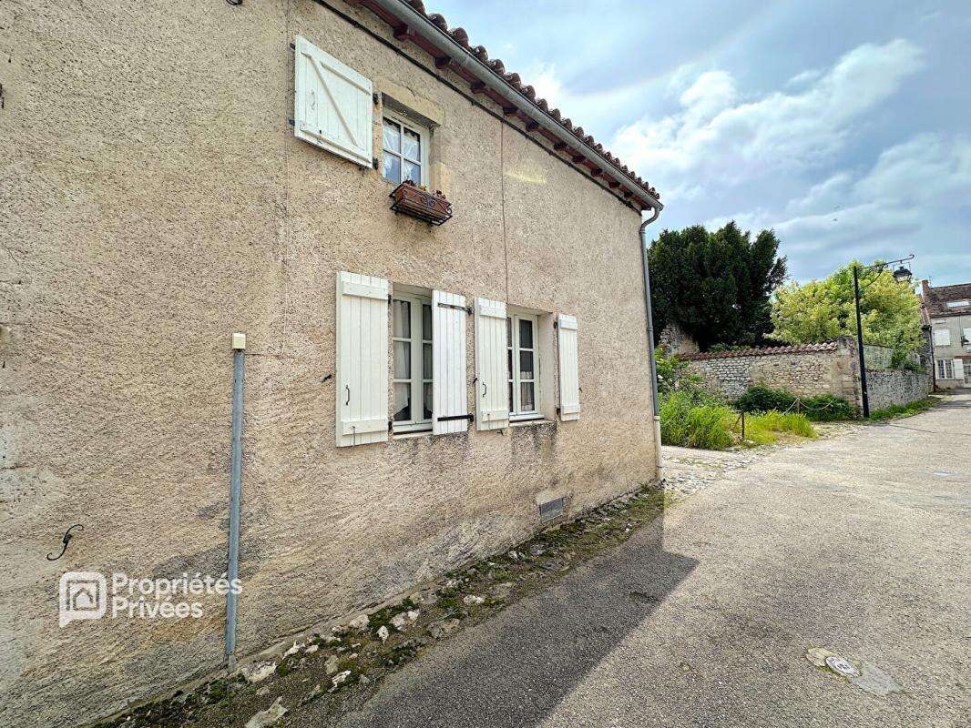 Maison de village 4 pièces avec garage, cave et terrain clos - photo 13