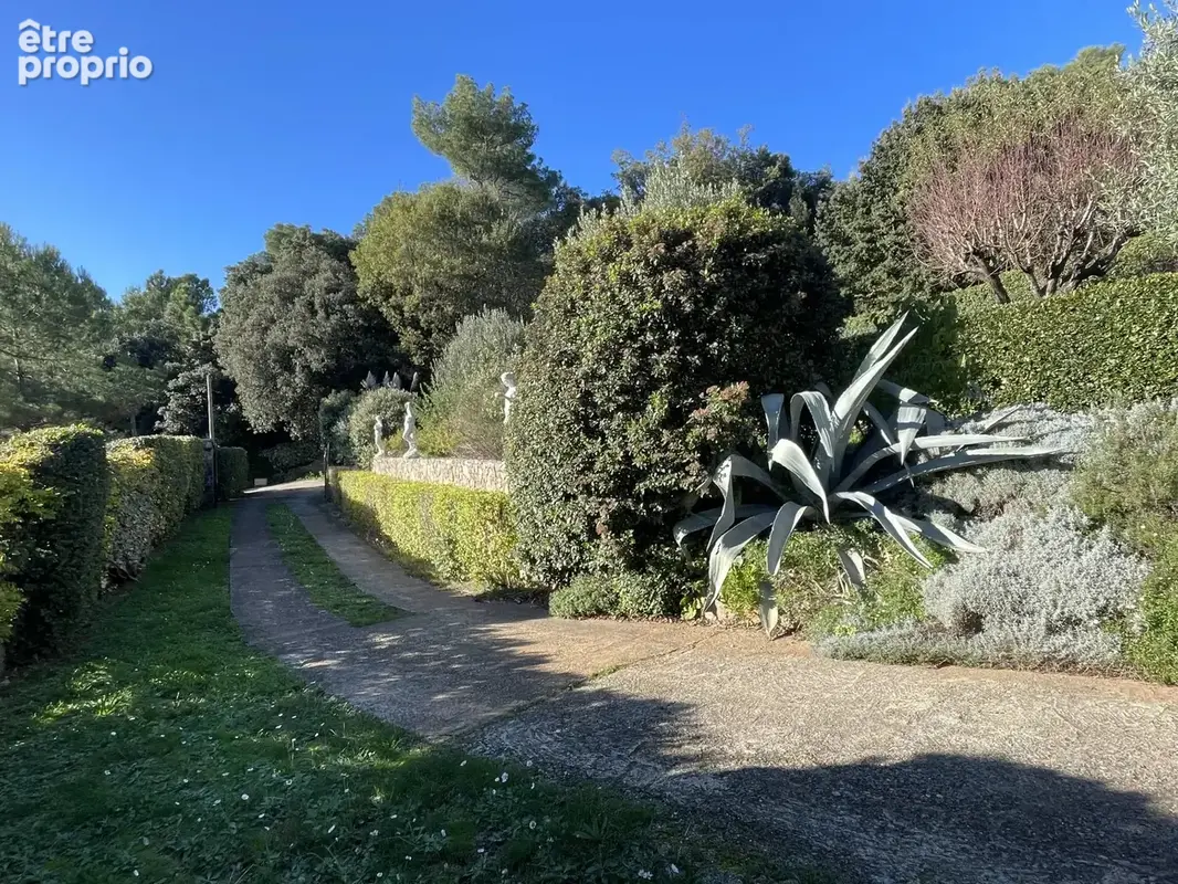 Villa de plain pied avec piscine et vue dégagée - photo 22