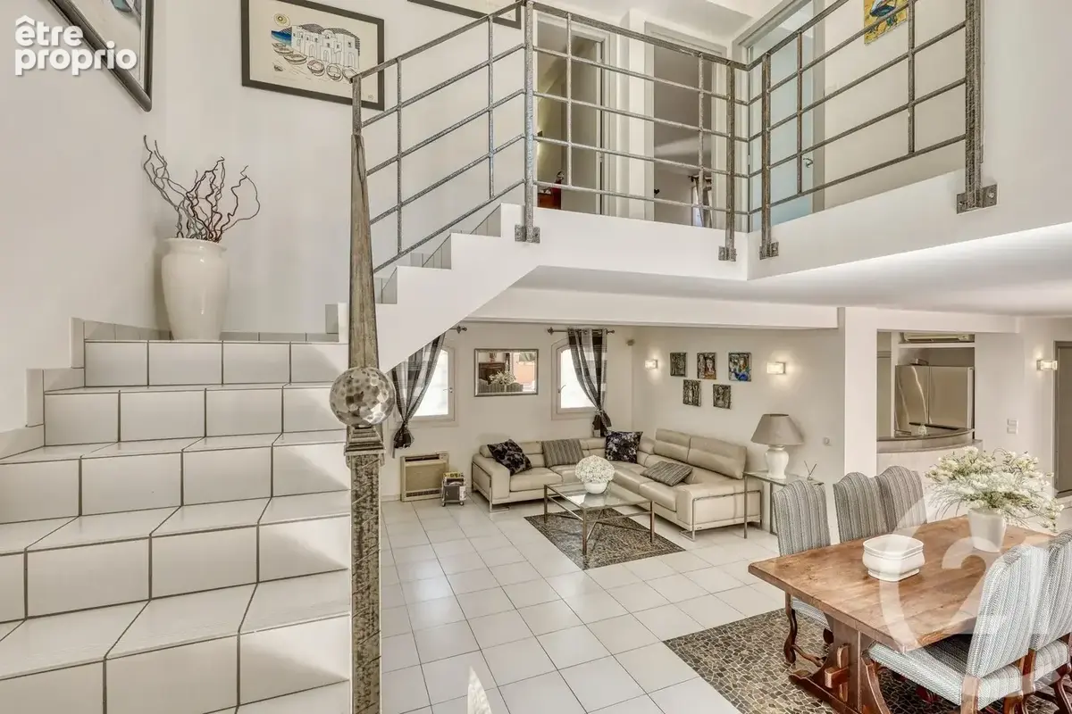 Appartement 6 pièces 204 m² à vendre à Hyeres (83400) - photo 10