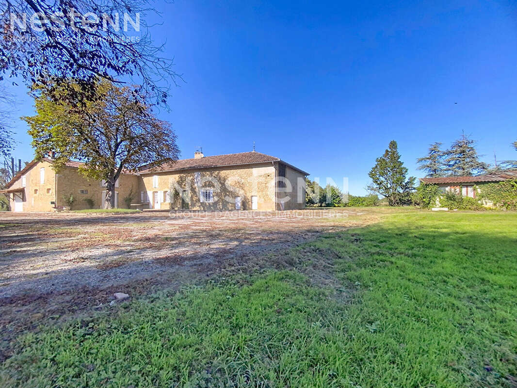 Maison à SEISSAN