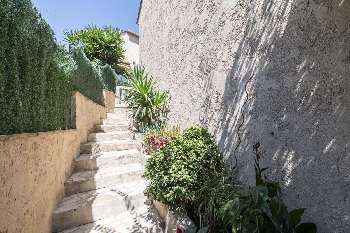 Maison à VENCE