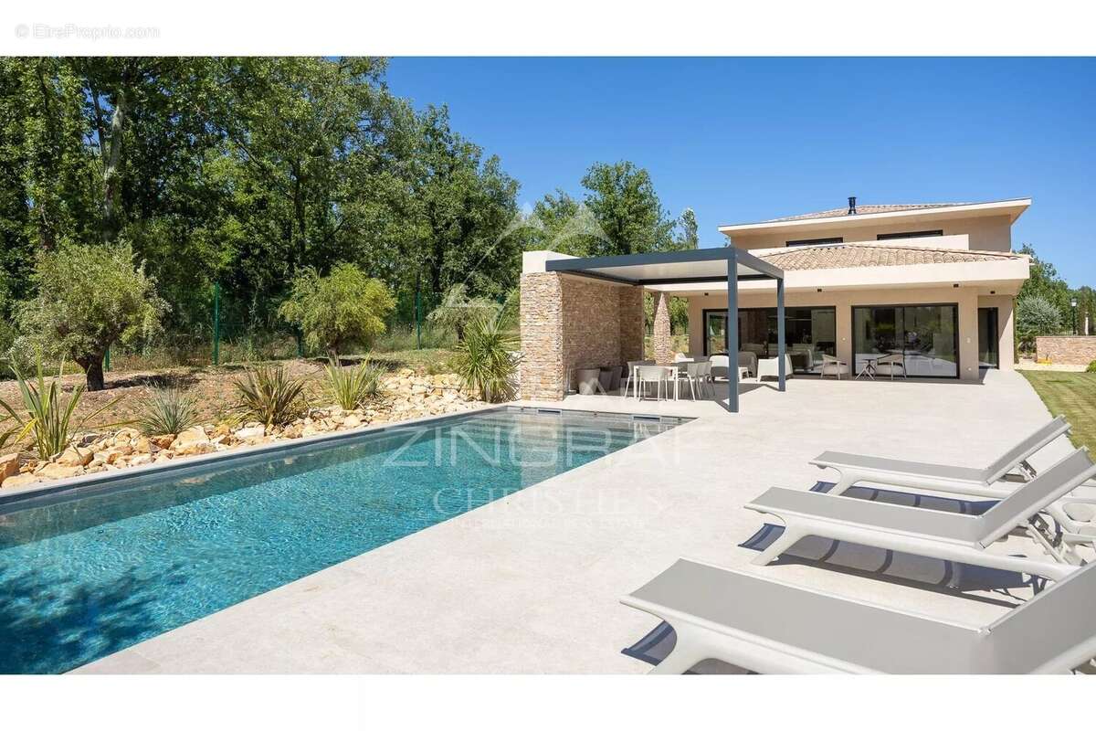 Maison à FAYENCE