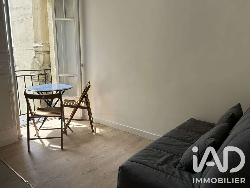 Appartement 12 m² à Paris-15e  - photo 2