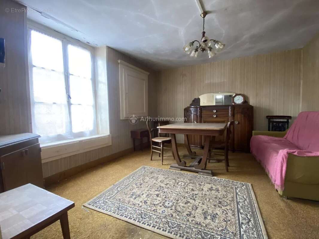 Appartement à LEURVILLE