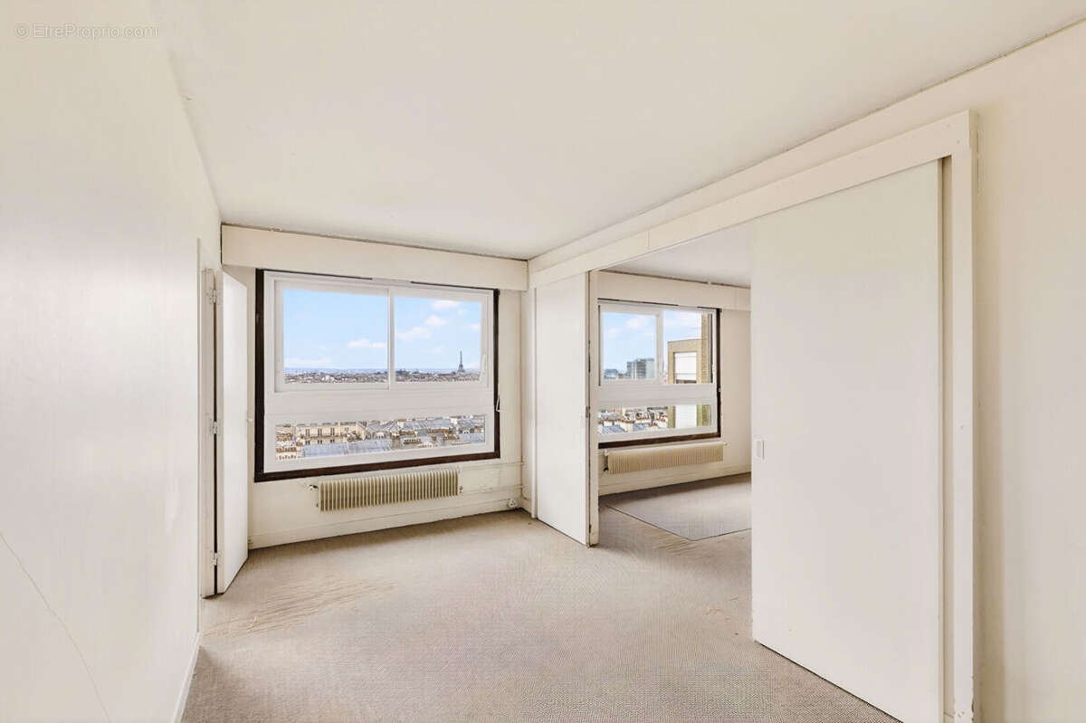 Appartement à PARIS-11E