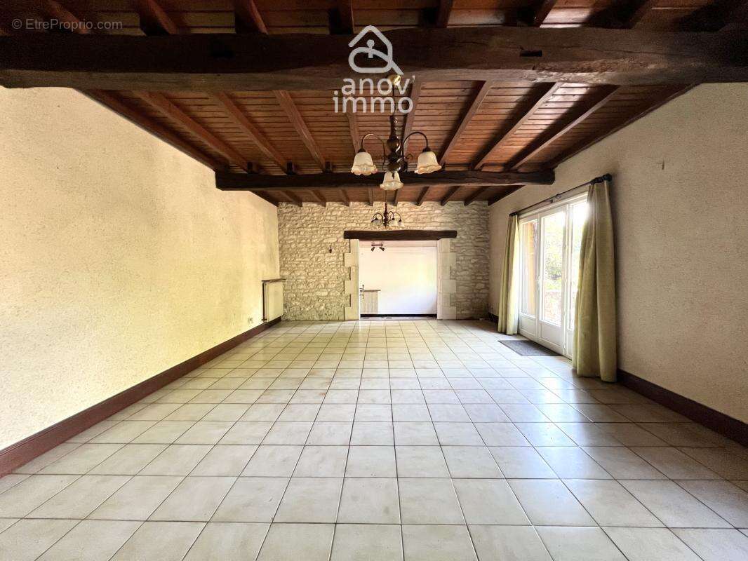 Neuville de poitou (86170) - maison 130 m2 - 3 chambres - ja - photo 6