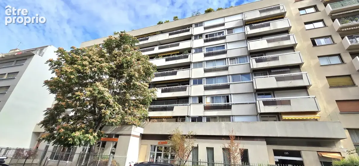 Appartement à PARIS-15E