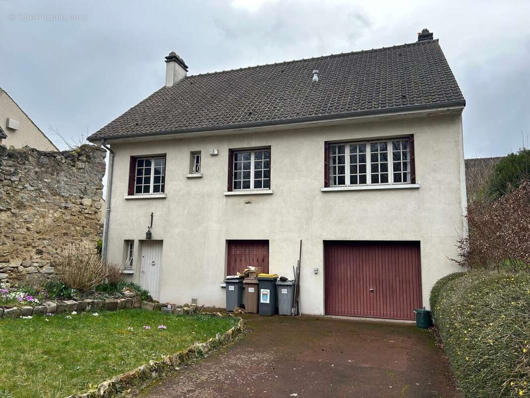 Maison à LOUVECIENNES
