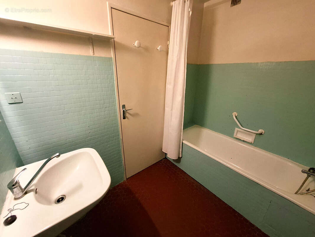 Appartement à SAINT-CYPRIEN