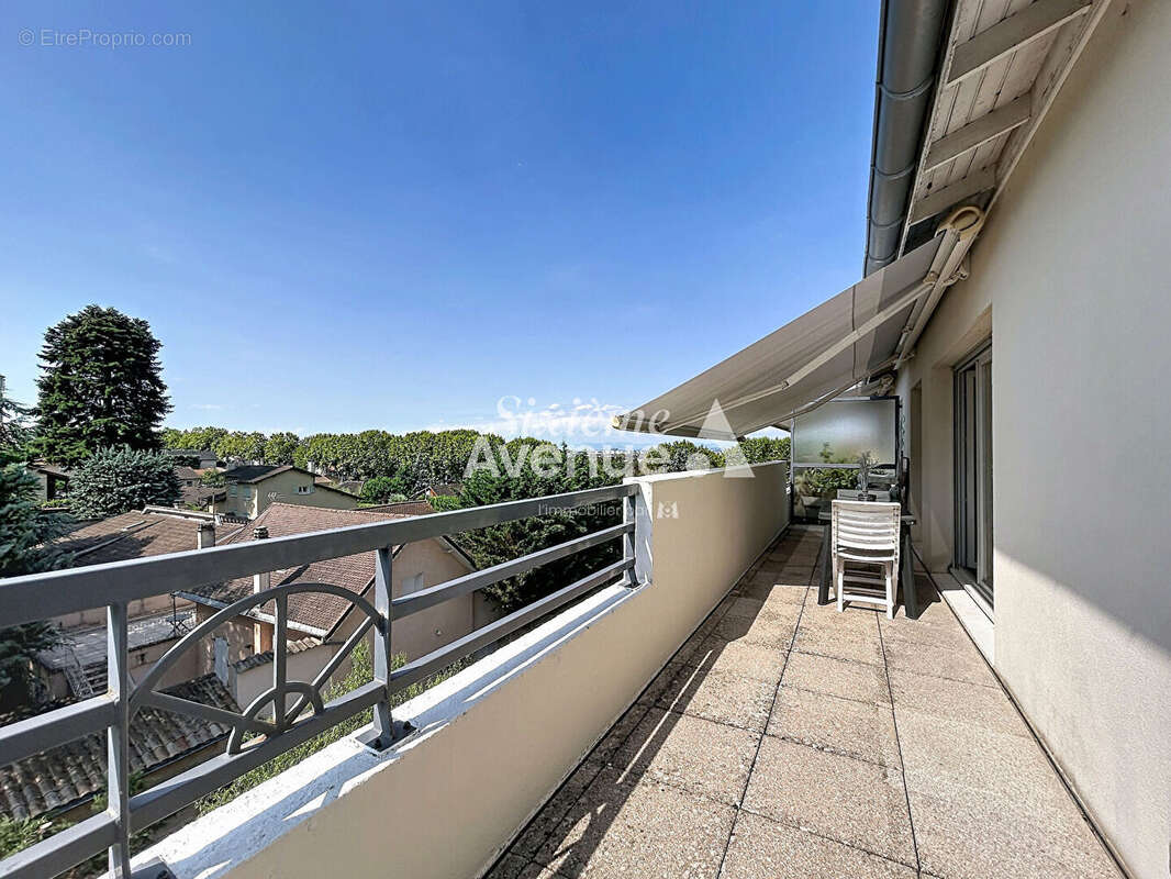 Appartement Decines Charpieu 5 pièce(s) 100 m2 - photo 6