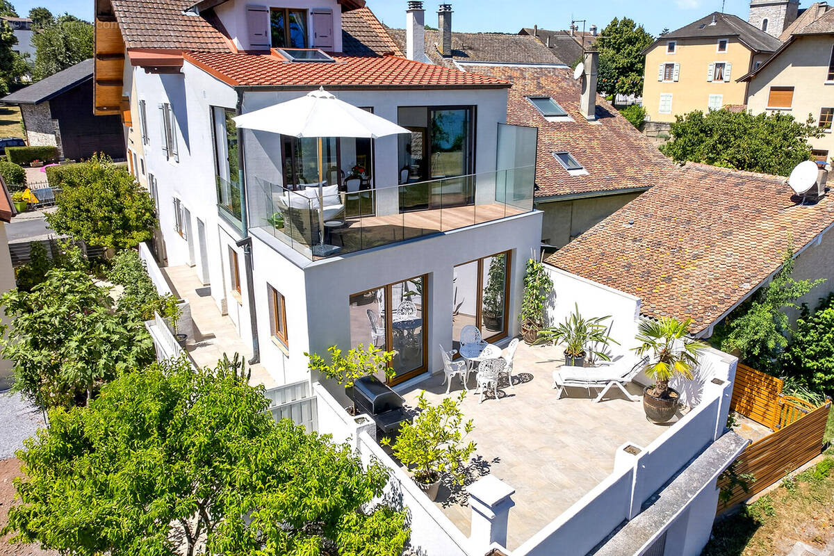 Maison à EXCENEVEX