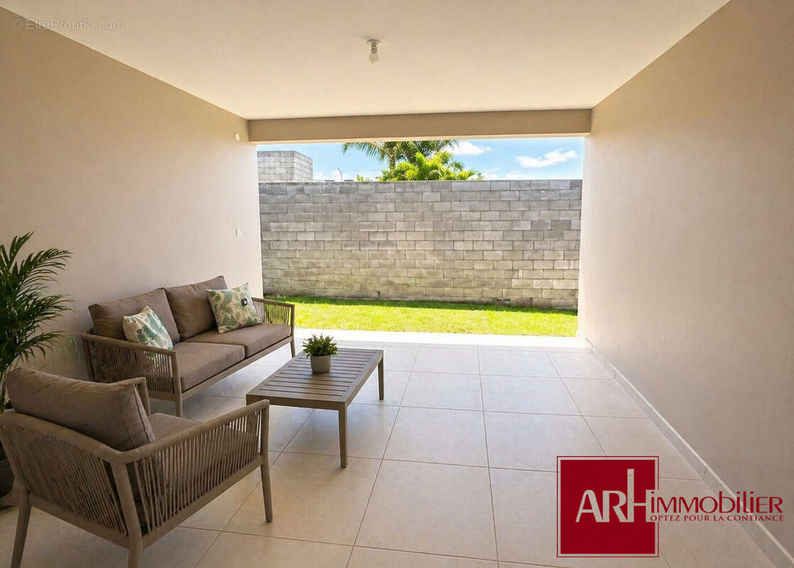 Maison 62 m² à Saint-Joseph  - photo 9