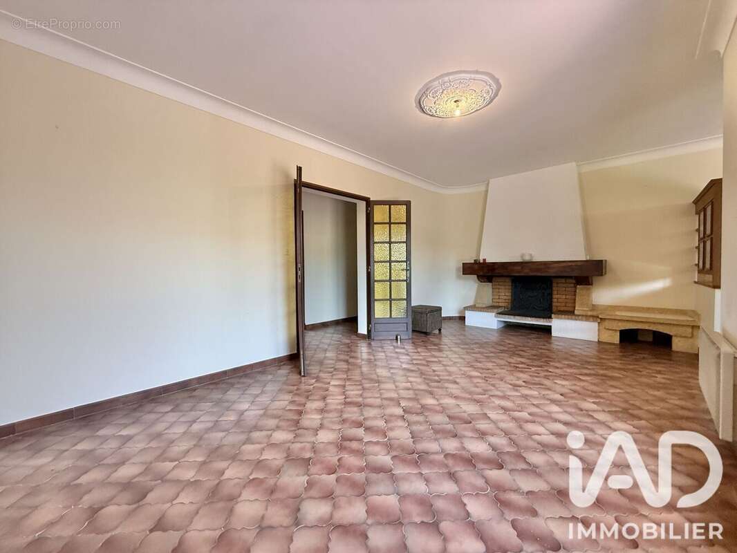 Maison 167 m² à Andrest  - photo 5