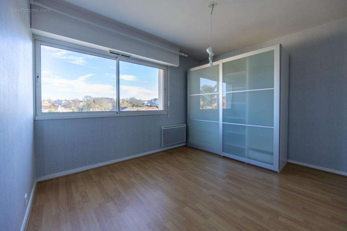 Appartement à SAINT-SEBASTIEN-SUR-LOIRE