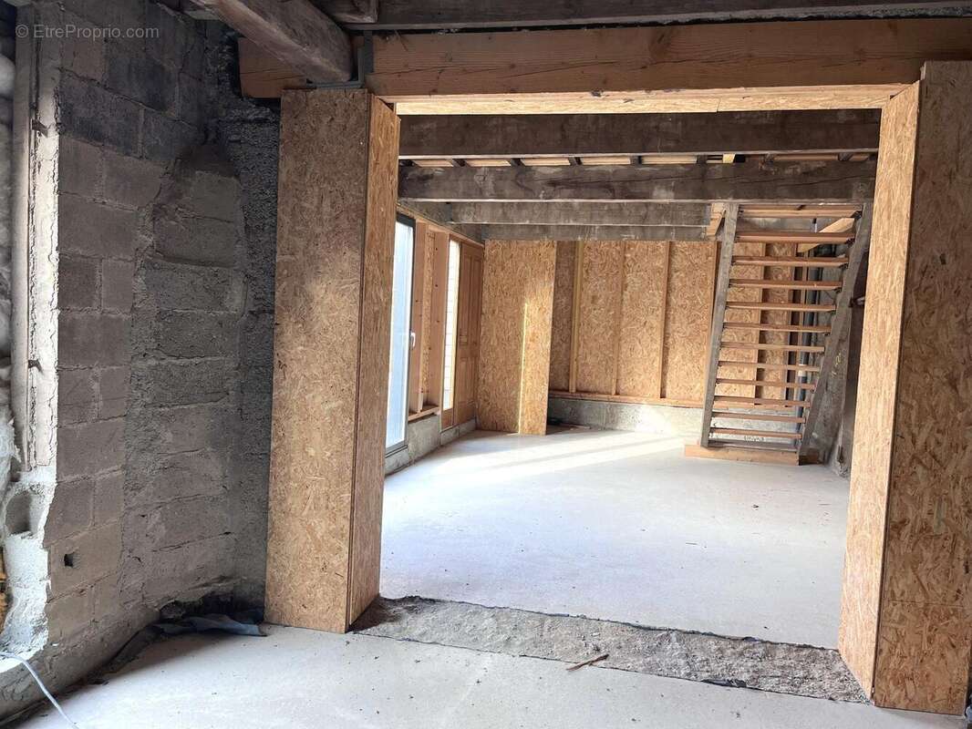 Appartement à SAINT-LAGER