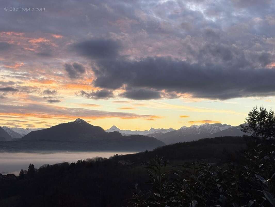 Photo 2 - Appartement à MONNETIER-MORNEX