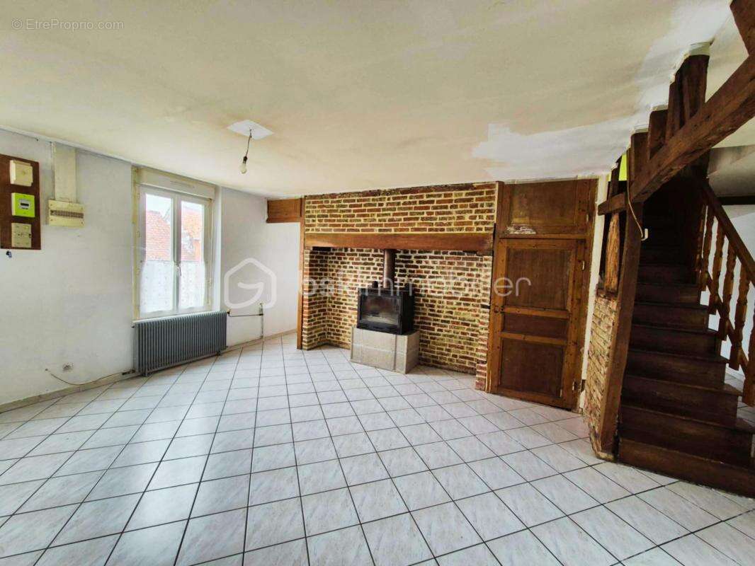 Maison à BERTEAUCOURT-LES-DAMES