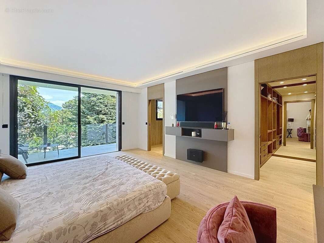 Maison à ROQUEBRUNE-CAP-MARTIN
