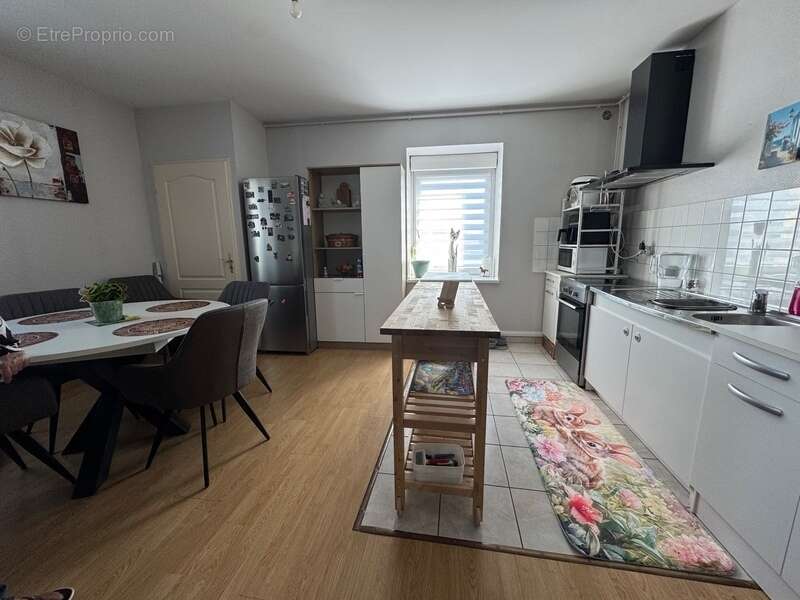 Immeuble à vendre BETTANGE sur terrain de 11,53 ares avec grange - photo 6