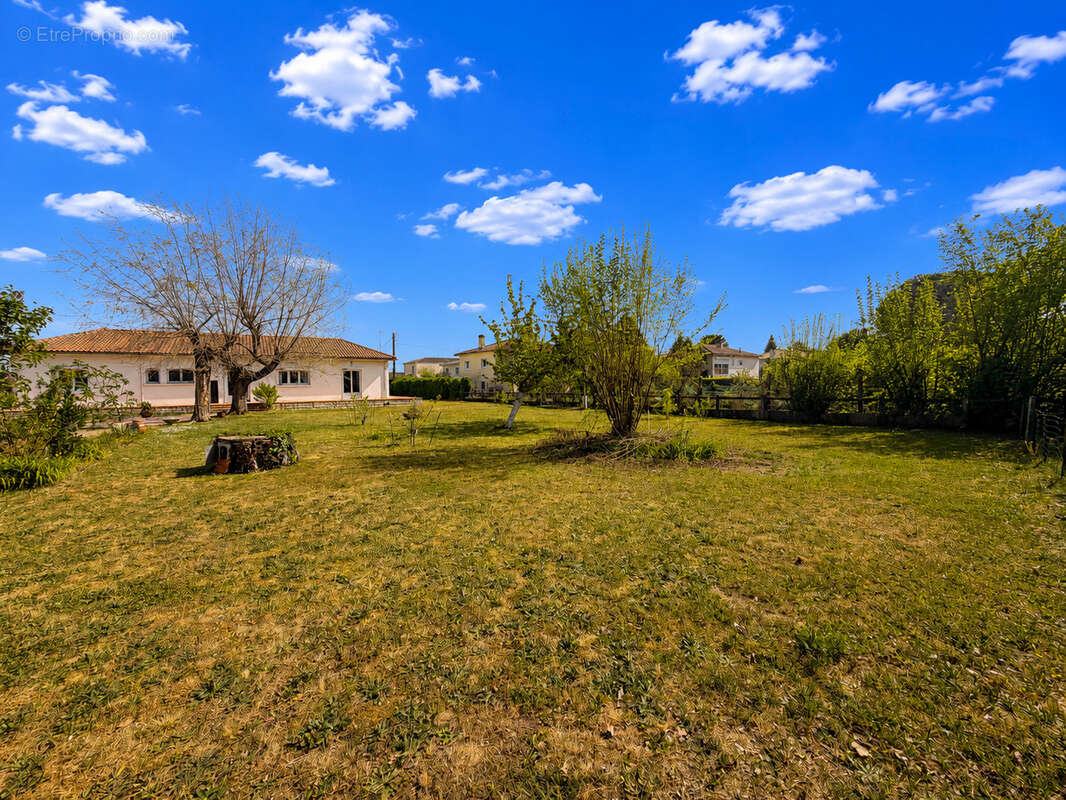 Photo Maison à Saint-Andre-De-Cubzac au prix de 367 500€
