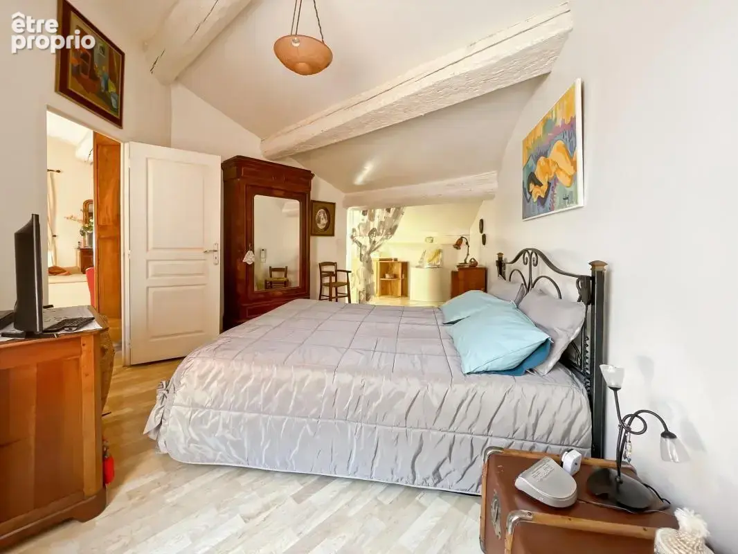 Maison atypique avec terrasse et stationnement – Béziers Centre - À Vendre - photo 20