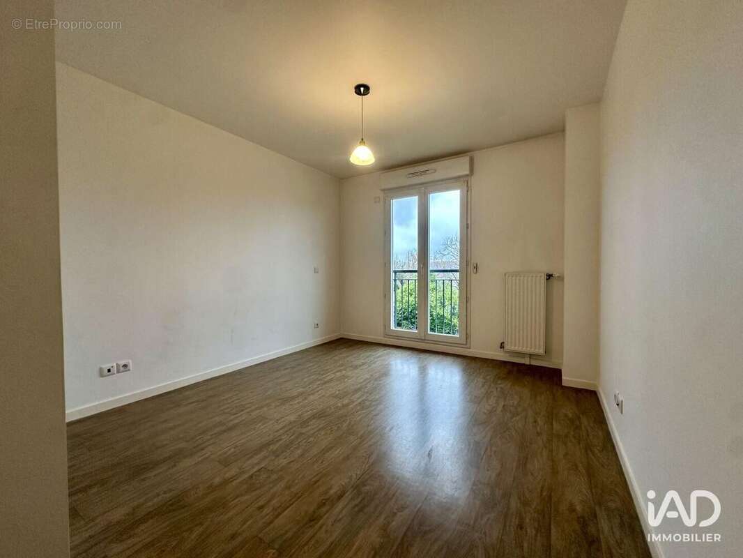 Photo 7 - Appartement à VILLECRESNES