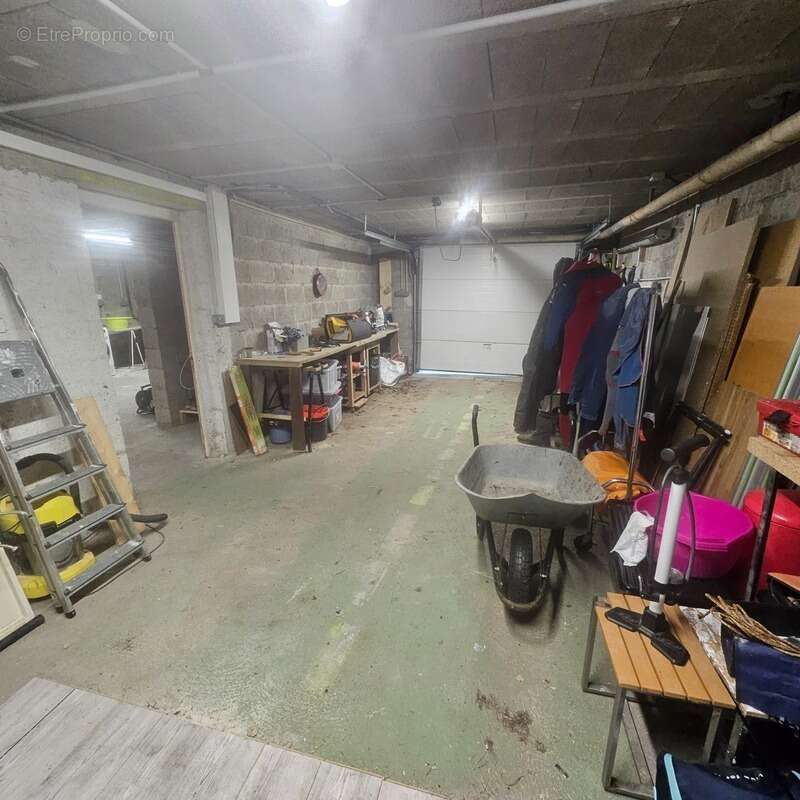 Maison au calme sur 3300 m2 de terrain arboré - photo 20