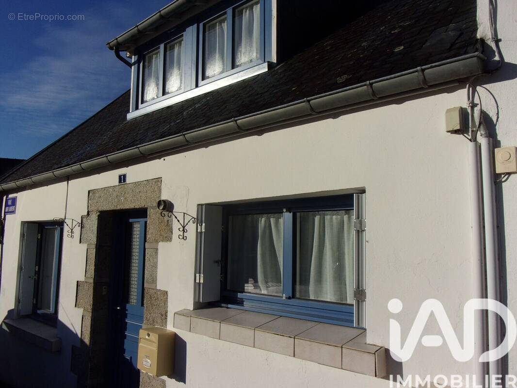 Photo 1 - Maison à HUELGOAT