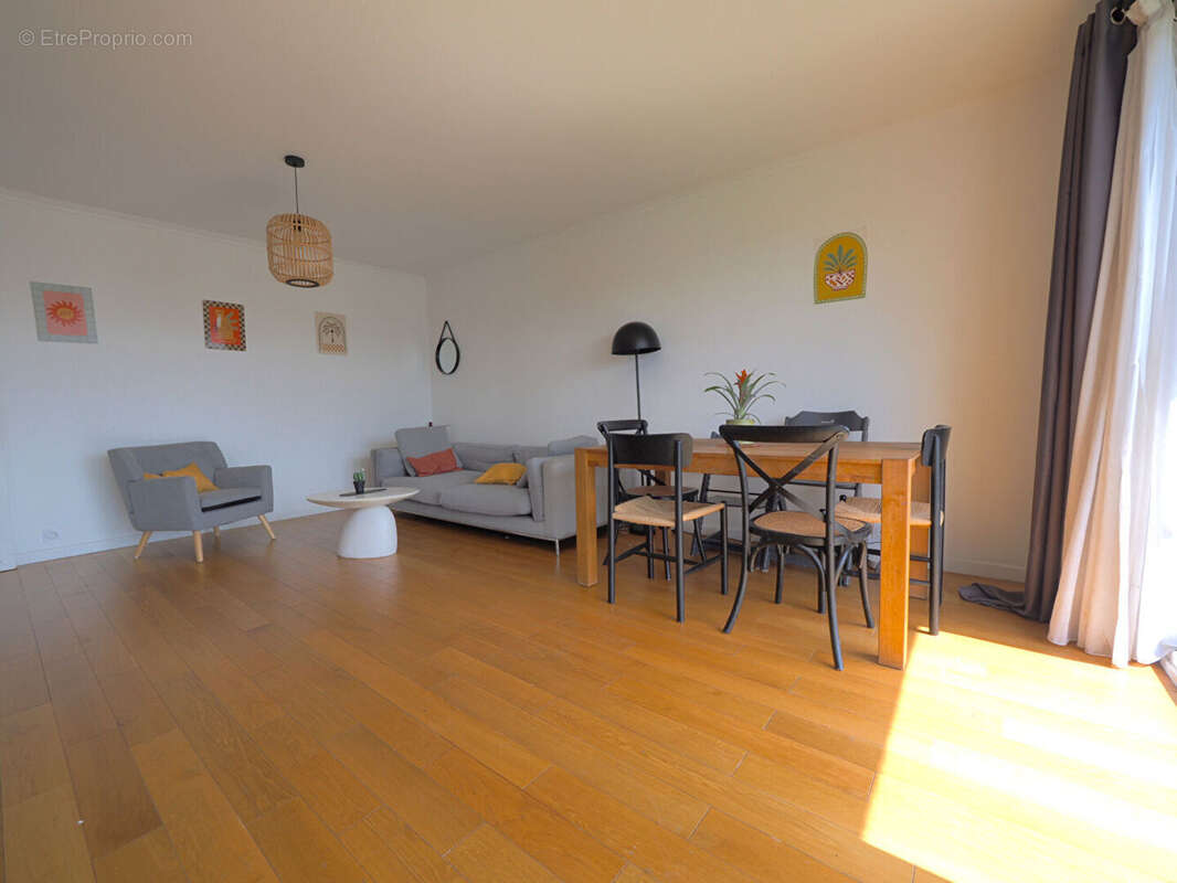 Appartement à ROMAINVILLE