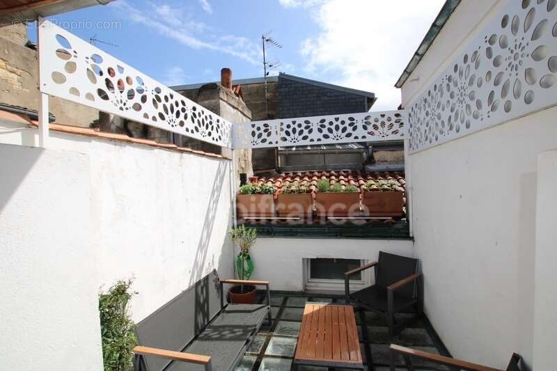 Appartement à BORDEAUX