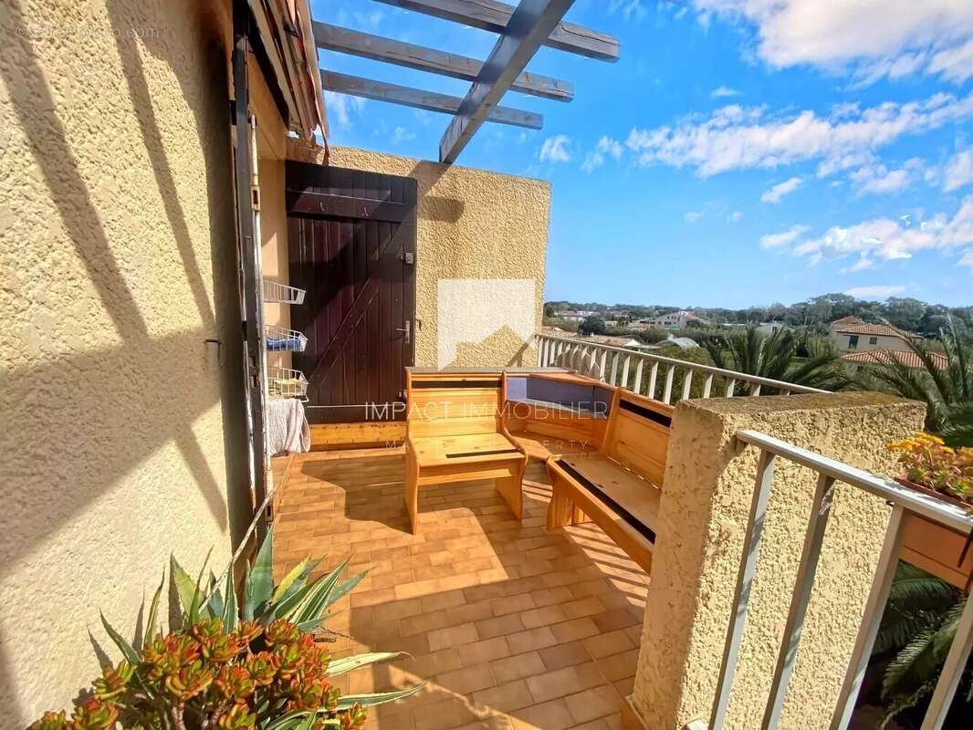 Appartement à HYERES