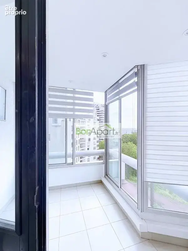 Appartement 3-4 pièces de 92.6m² au 8ème étage avec ascenseur - photo 8