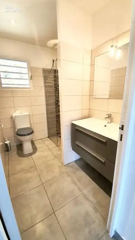 Maison F4 plain pied à BESSON - photo 10