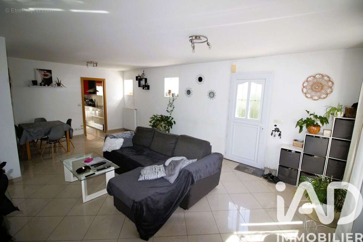 Photo 4 - Maison à QUINCY-VOISINS