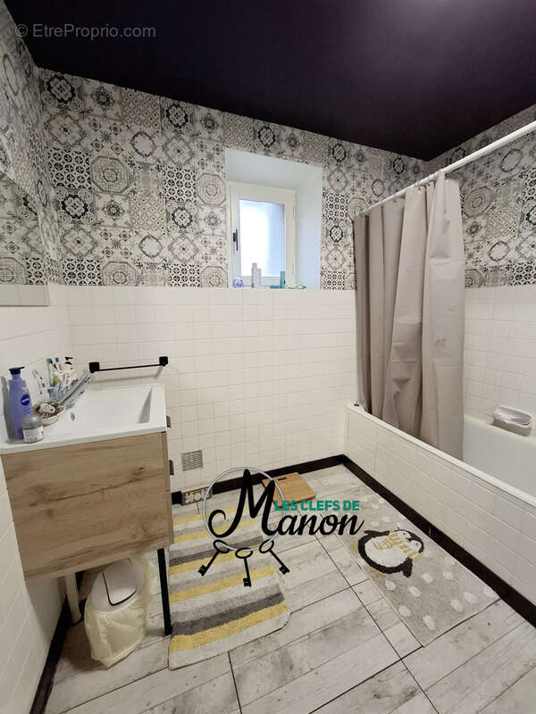 Appartement à BESSINES-SUR-GARTEMPE