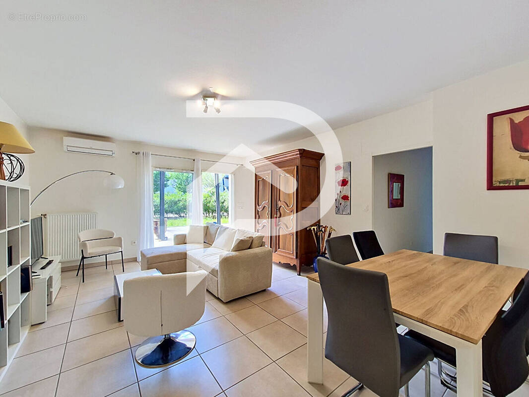 Appartement à MONTELIMAR