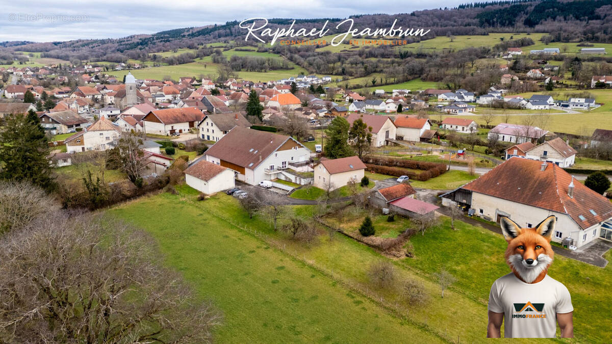 Appartement à NAISEY-LES-GRANGES