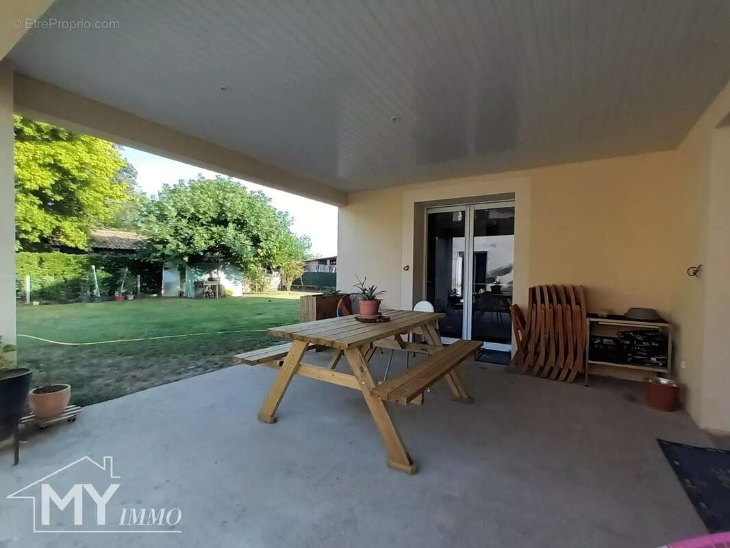 Maison à SAINT-AVIT-SAINT-NAZAIRE