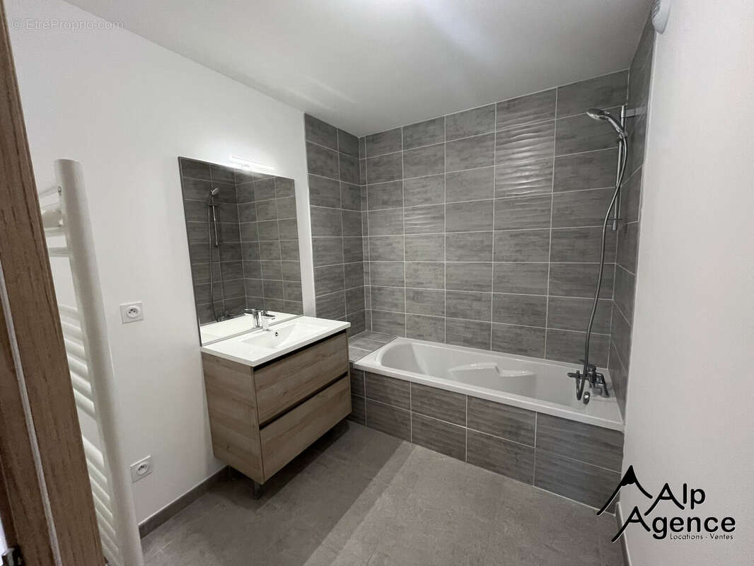Appartement à CHAMPAGNY-EN-VANOISE