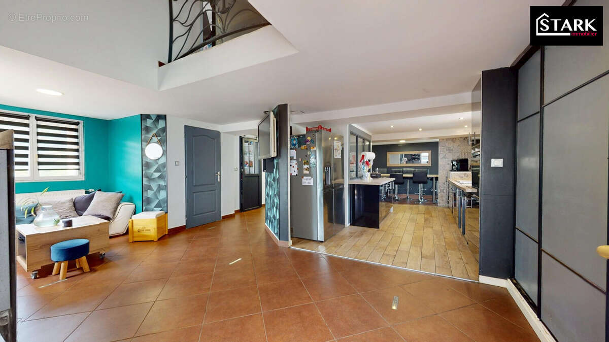 Maison à ESSERT