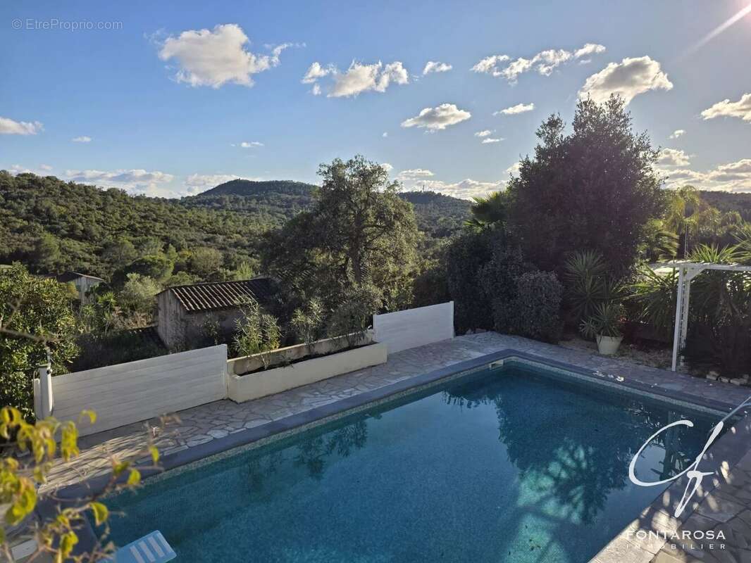 Maison à SAINT-RAPHAEL