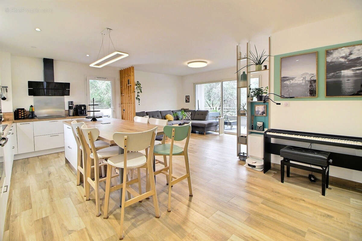 Appartement à ALATA