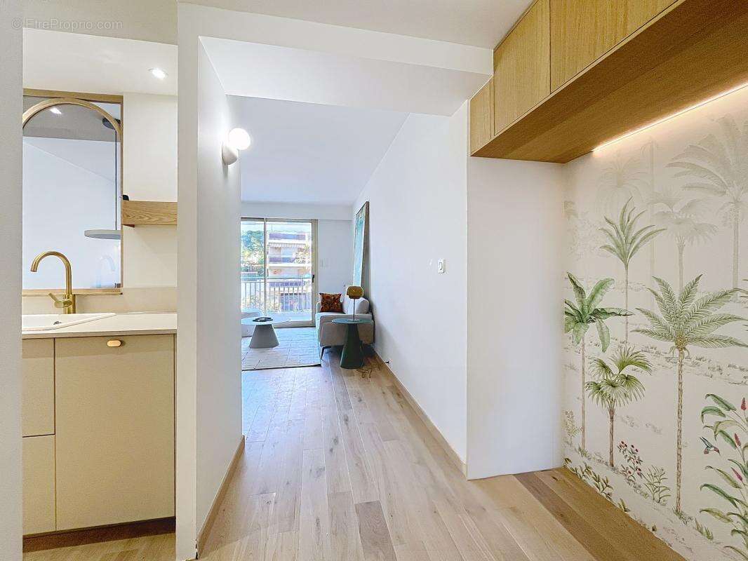 Appartement À Vendre - photo 4
