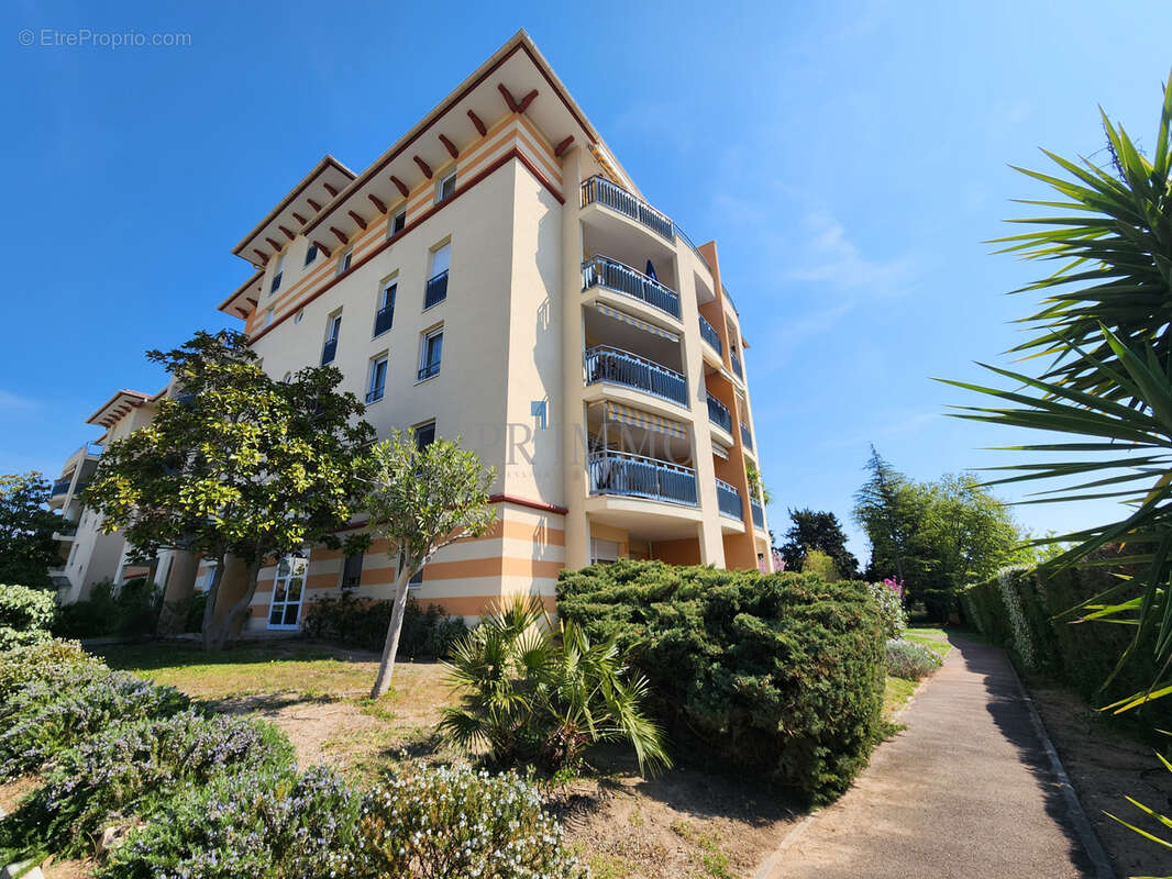 Appartement à FREJUS