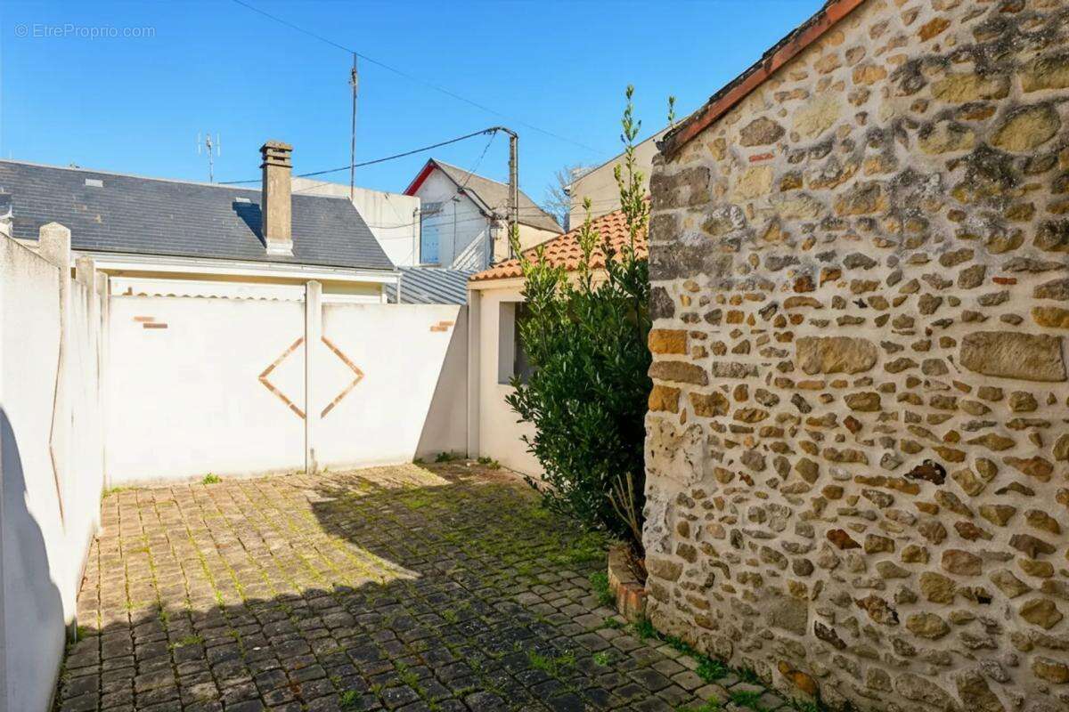 Maison à THOUARS