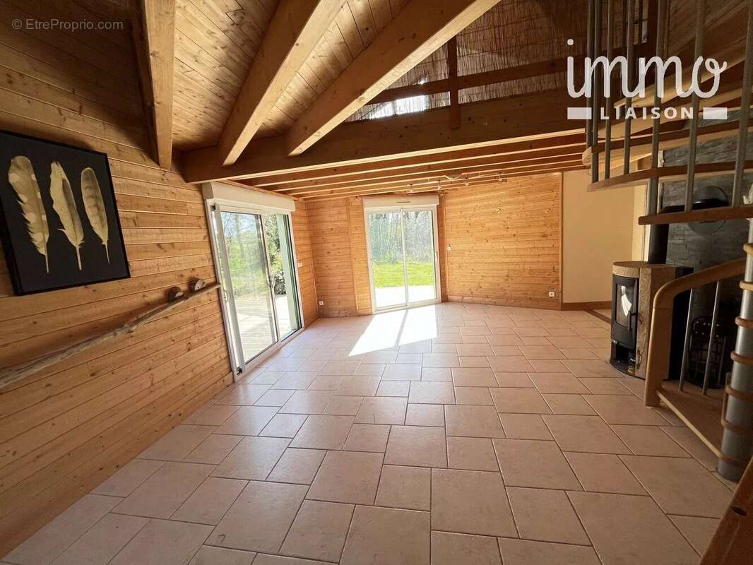 Maison à GRANDCHAMPS-DES-FONTAINES