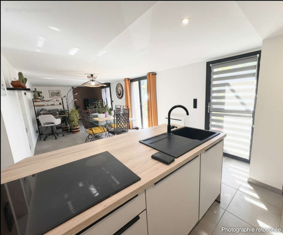 Appartement à LA BATIE-DIVISIN