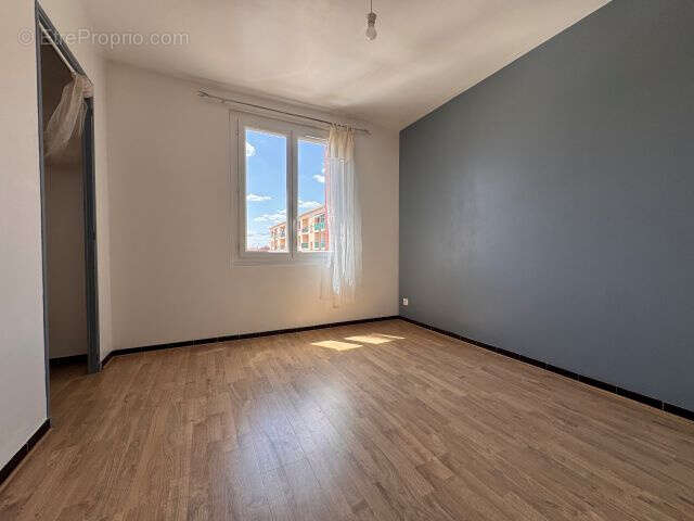 Appartement à PEYROLLES-EN-PROVENCE
