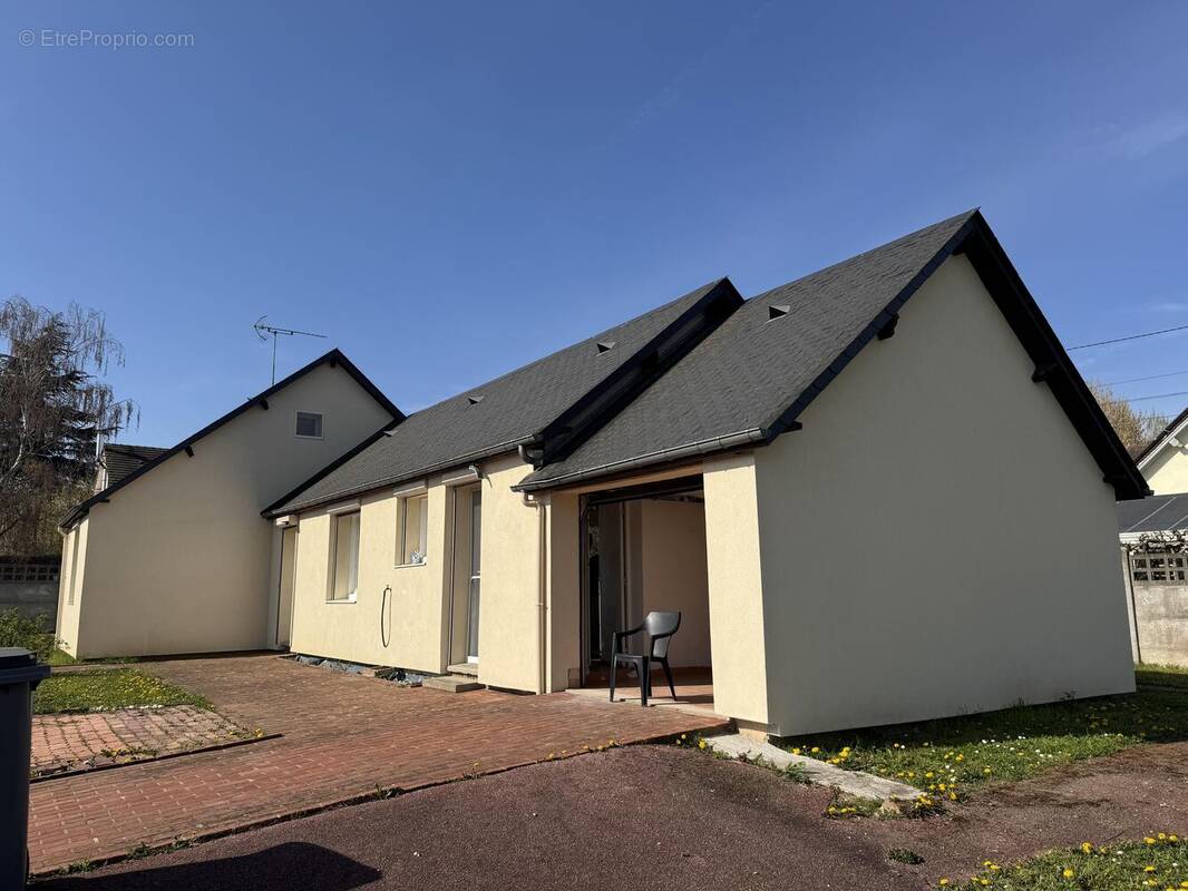 n°1 - Maison à VERNON